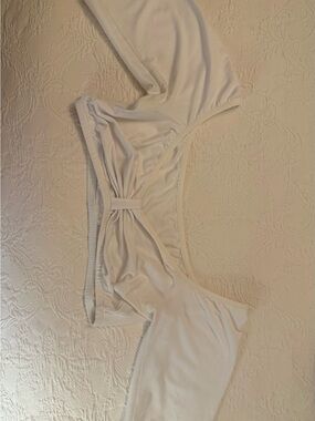 Women's white Sleevey Wonders
